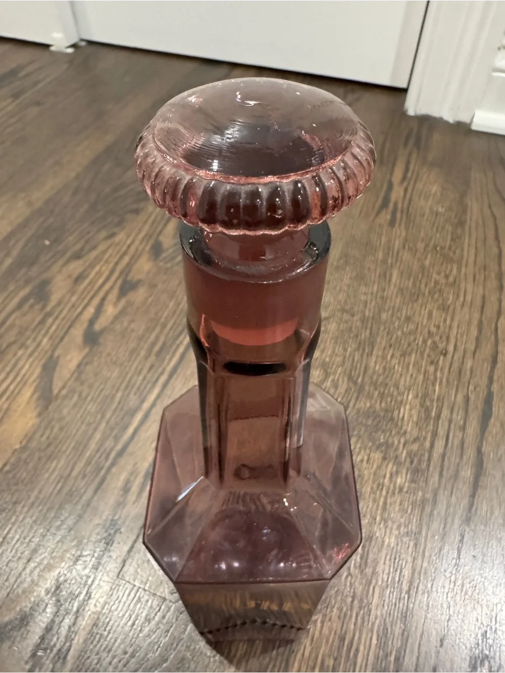 1960s Mauve Glass Whiskey Decanter w/ Matching Stopper – Retro MCM Barware